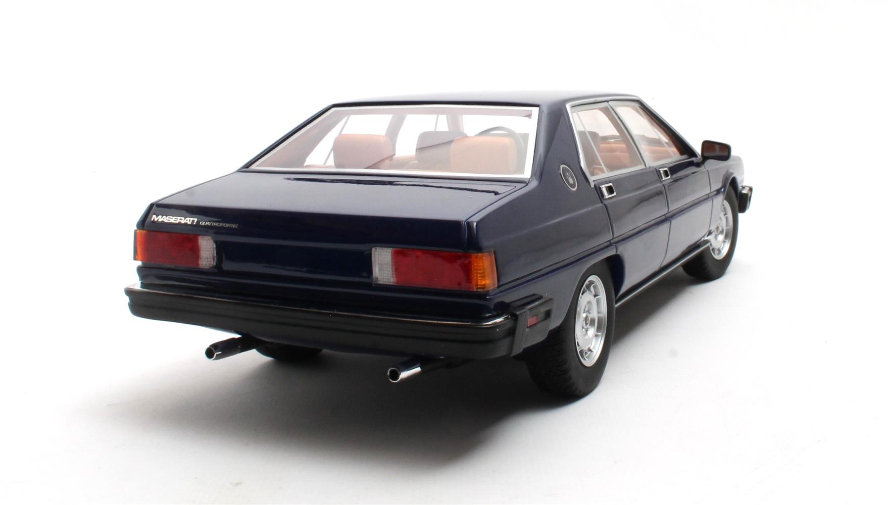 Maserati Quattroporte III 1979-1985 blue metallic  1:18 - Image 2