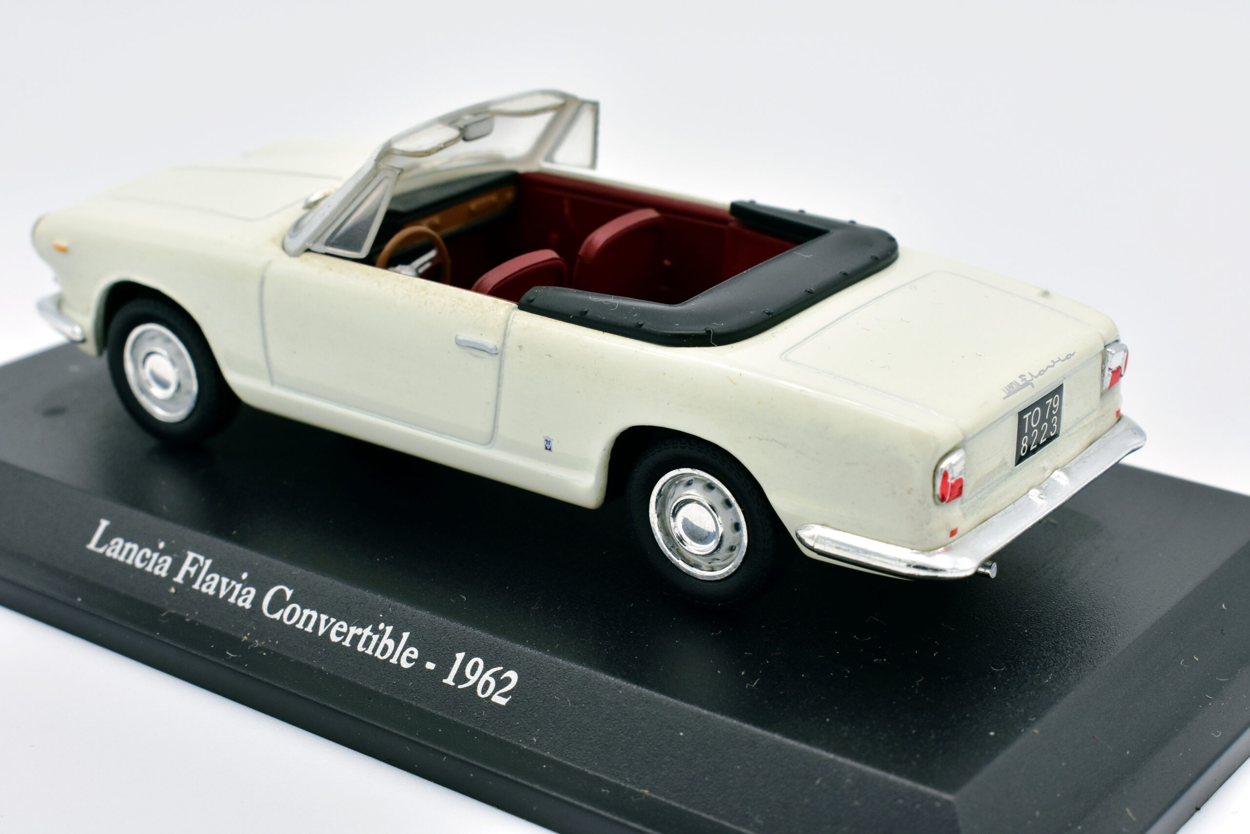 Lancia Flavia Convertible 1962 white 1:43 - Image 2