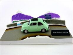 Fiat Nuova 500 D light green 1:43