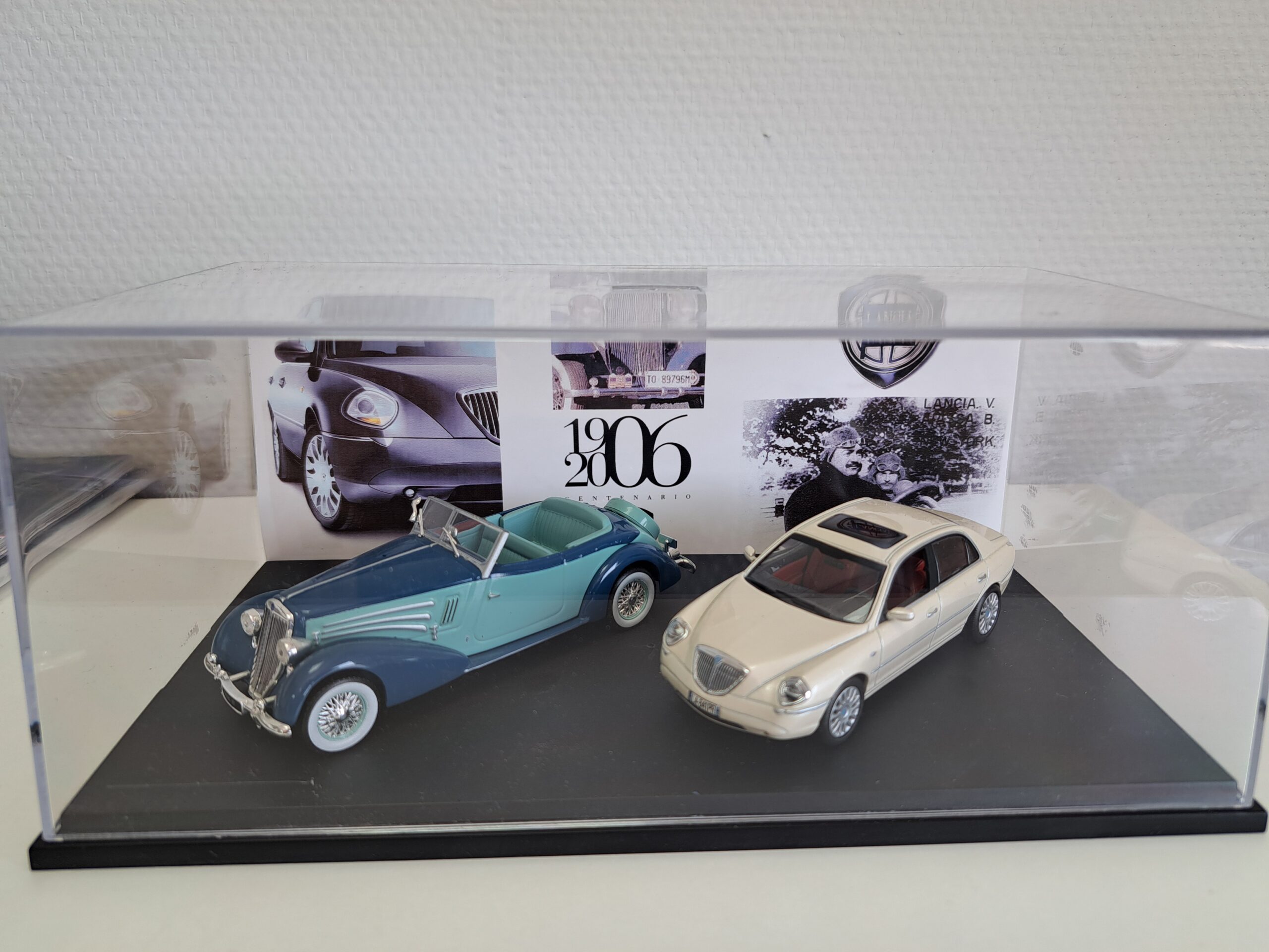 Lancia set 1906-2006: Lancia Dilamda + Lancia Thesis 1:43
