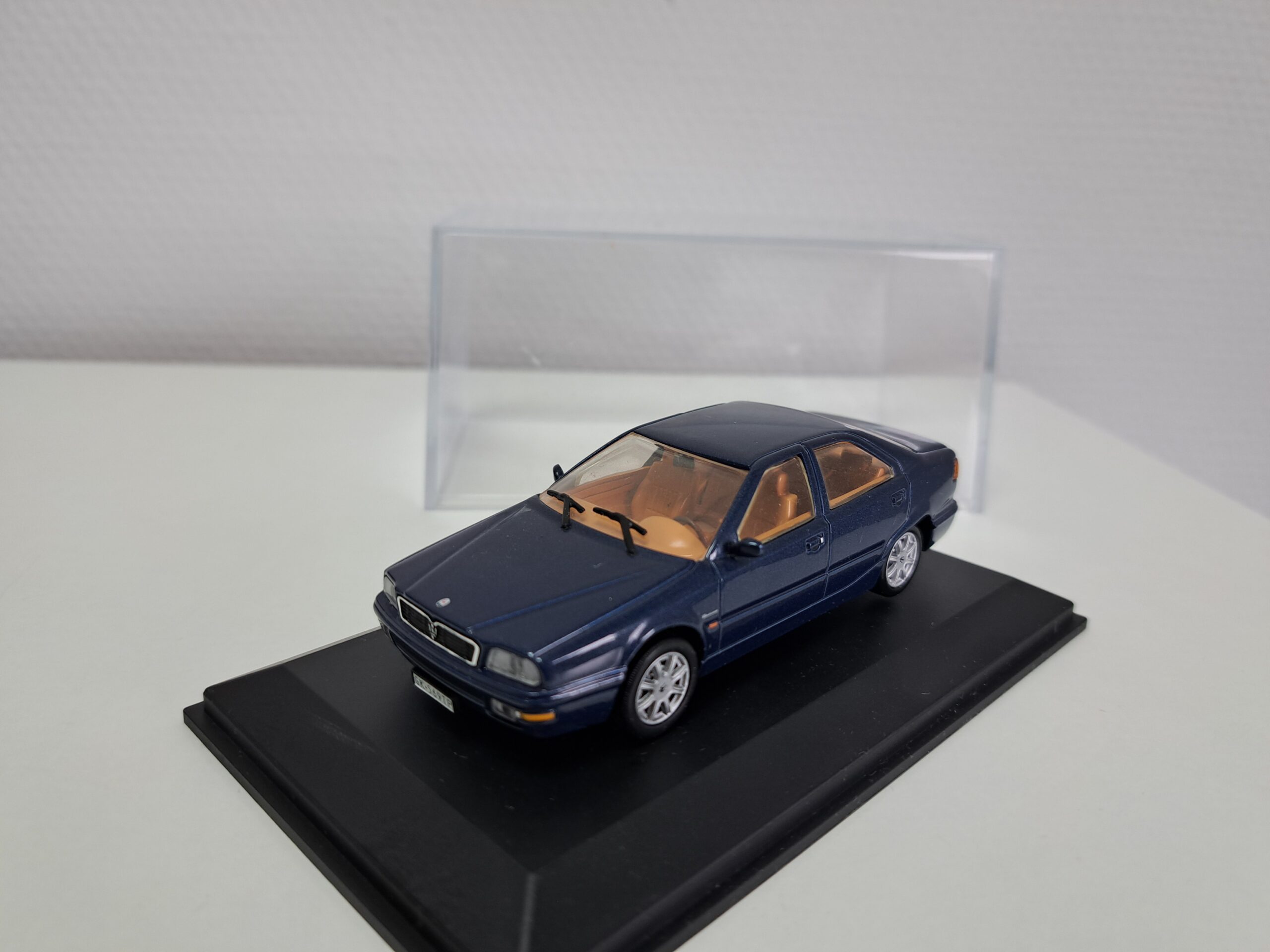 Maserati Quattroporte 3.2i V8 Evoluzione 1998 blue metallic  1:43