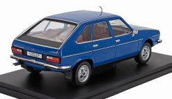 Alternative view of Dacia 2000 (Renault R20) 1981 blue  1:24