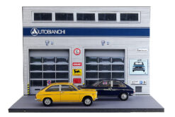 Alternative view of Autobianchi diorama garage  1:43