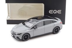 Mercedes-Benz EQE alpine grey uni 1:18