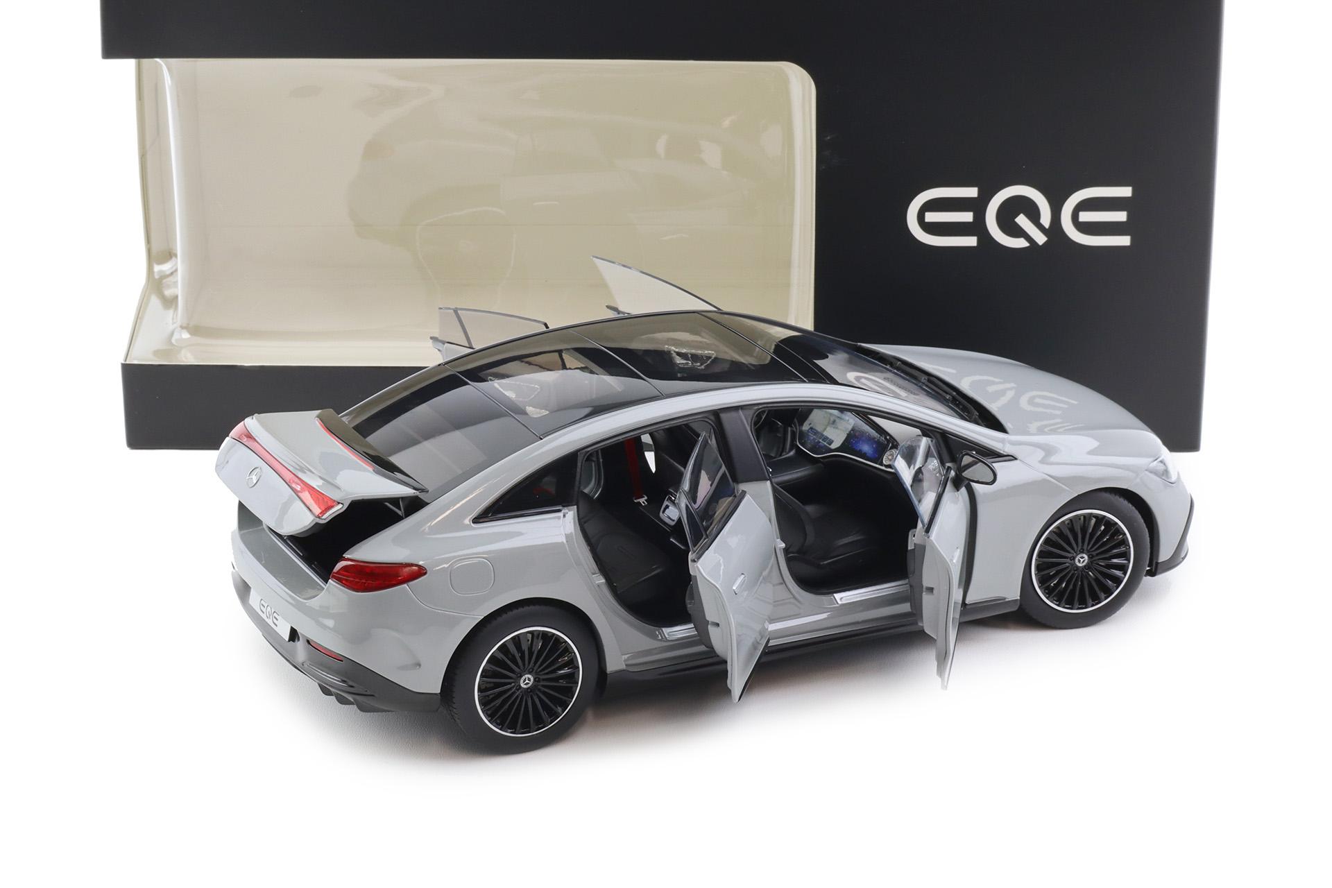 Mercedes-Benz EQE alpine grey uni 1:18 - Image 4