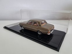 Alternative view of Ford Cortina 1600E Series 1 1968 gold  1:43