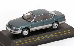 Toyota Windom 1991 green  1:43