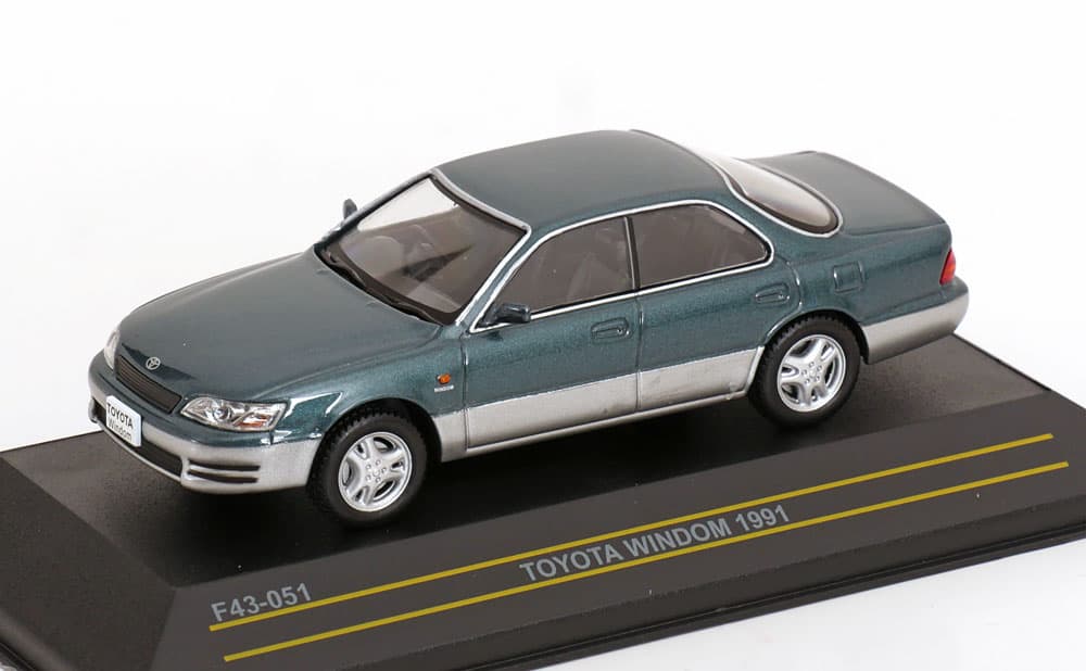Toyota Windom 1991 green 1:43