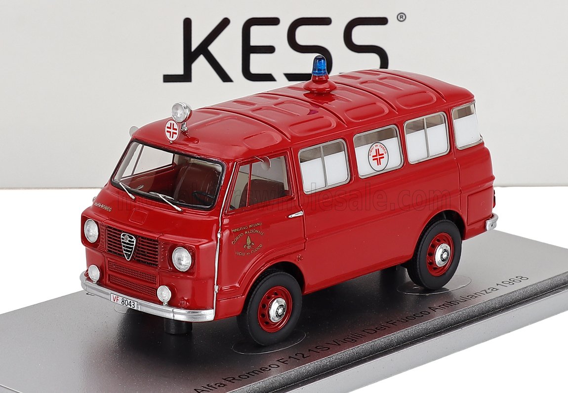 Alfa Romeo F12 1e serie Vigili del Fuoco Ambulanza 1968 red 1:43