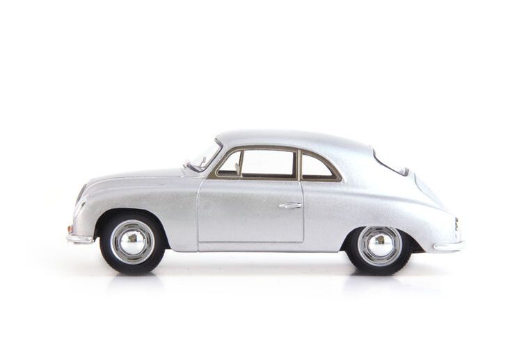 DKW F91 Sportwagen Brand 1954 silver 1:43 - Image 3