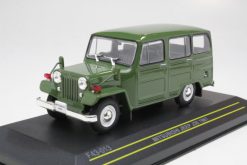 Mitsubishi Jeep J30 1961 green 1:43