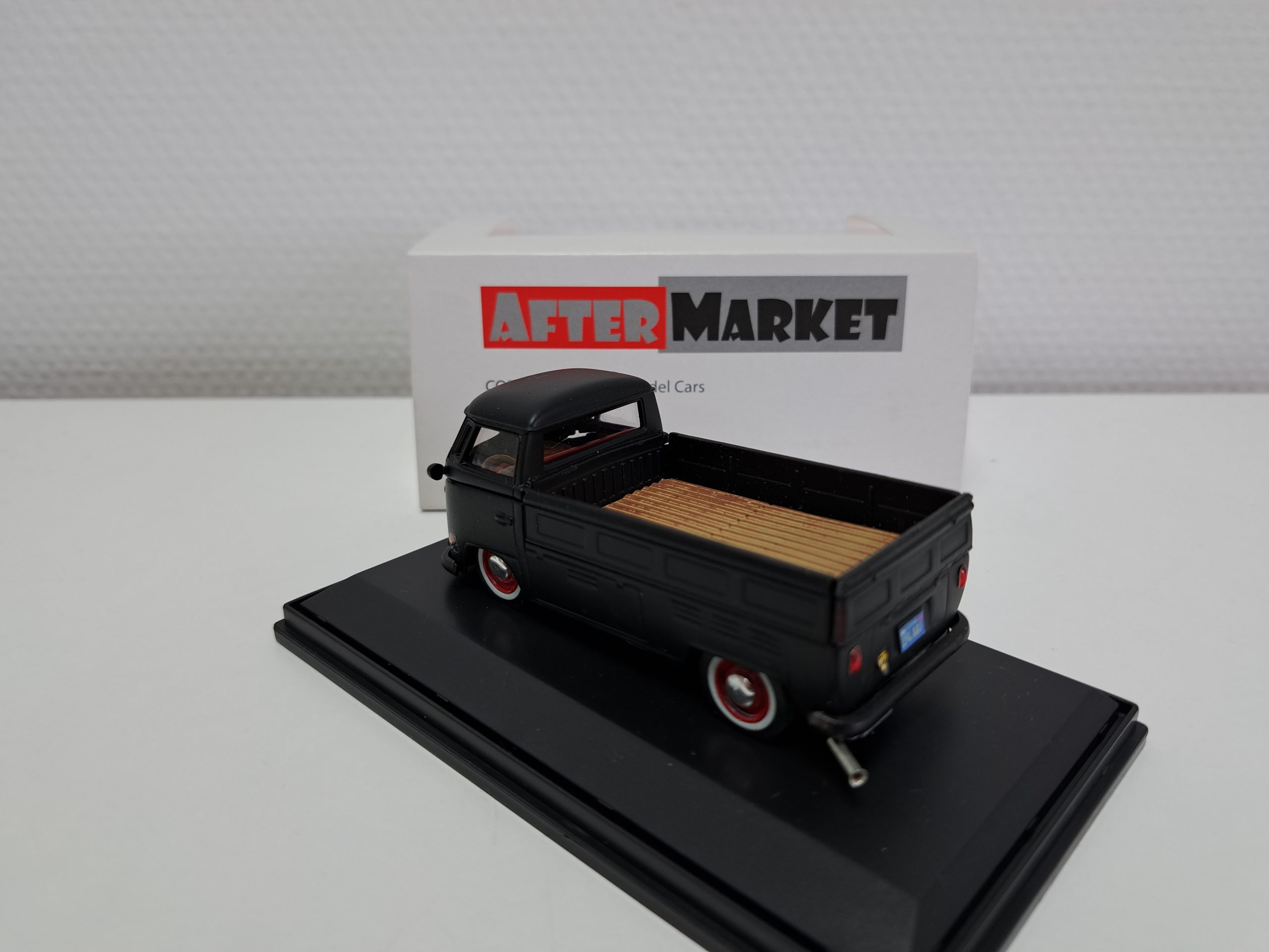 Volkswagen BusT1 Pick-up Rat Look 1:43 - Image 2