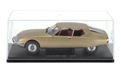 Alternative view of Citroen SM 1970 gold 1:24