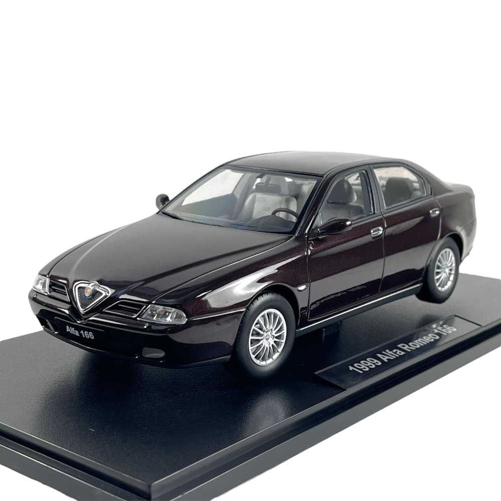 Alfa Romeo 166 1999 Volcano black metallic 1:18