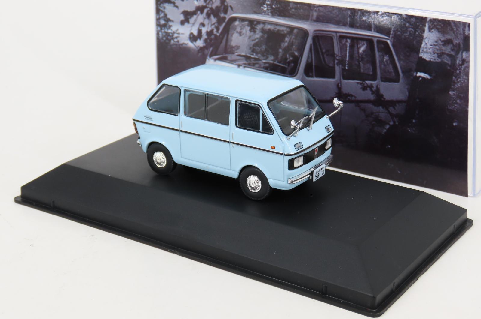 Suzuki Carry Van 1969 light blue 1:43 - Image 3