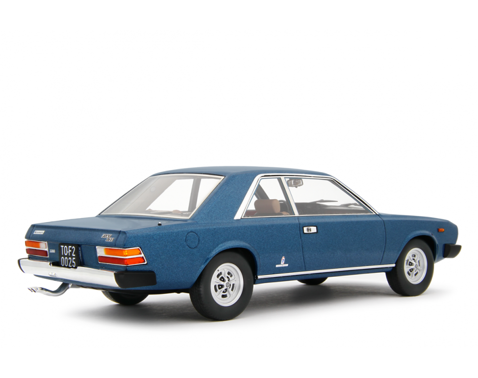 Fiat 130 coupe 1971 blu met. 1:18 - Image 2