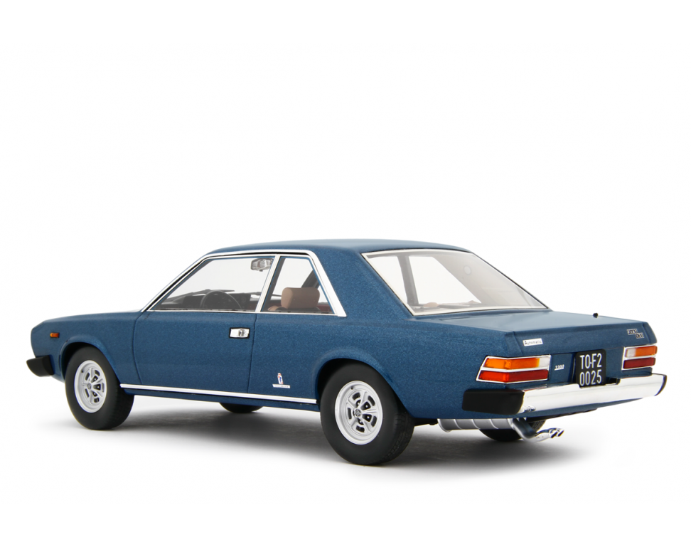 Fiat 130 coupe 1971 blu met. 1:18 - Image 4