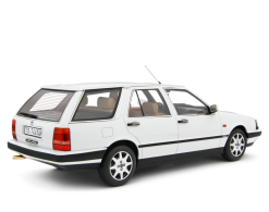 Alternative view of Lancia Thema Station Wagon 2.5 TD 1988-1992 bianco 1:18